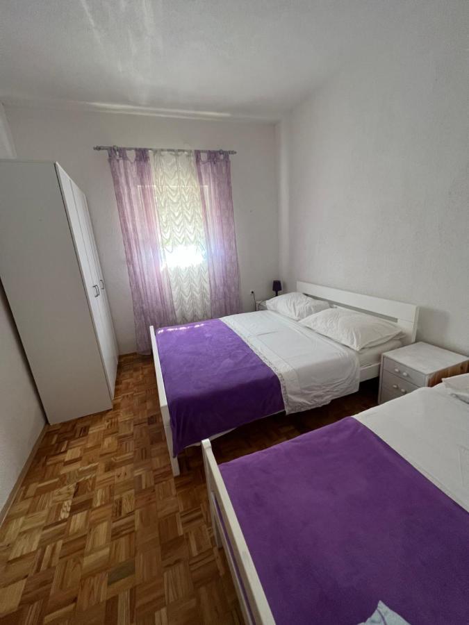 Donji Okrug  Apartment Vujcic מראה חיצוני תמונה
