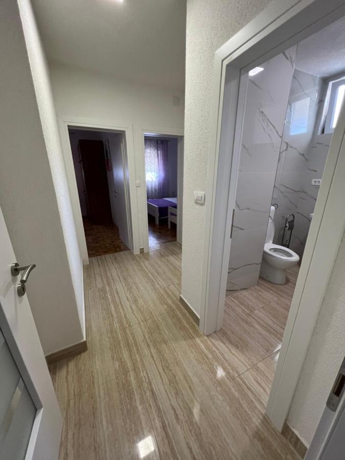 Donji Okrug  Apartment Vujcic מראה חיצוני תמונה